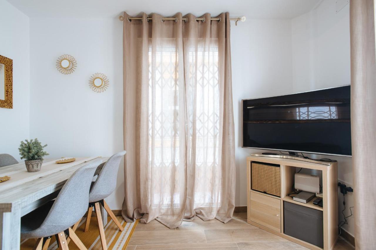 El Apartamento Del Reloj De Sol Sevilla Dış mekan fotoğraf