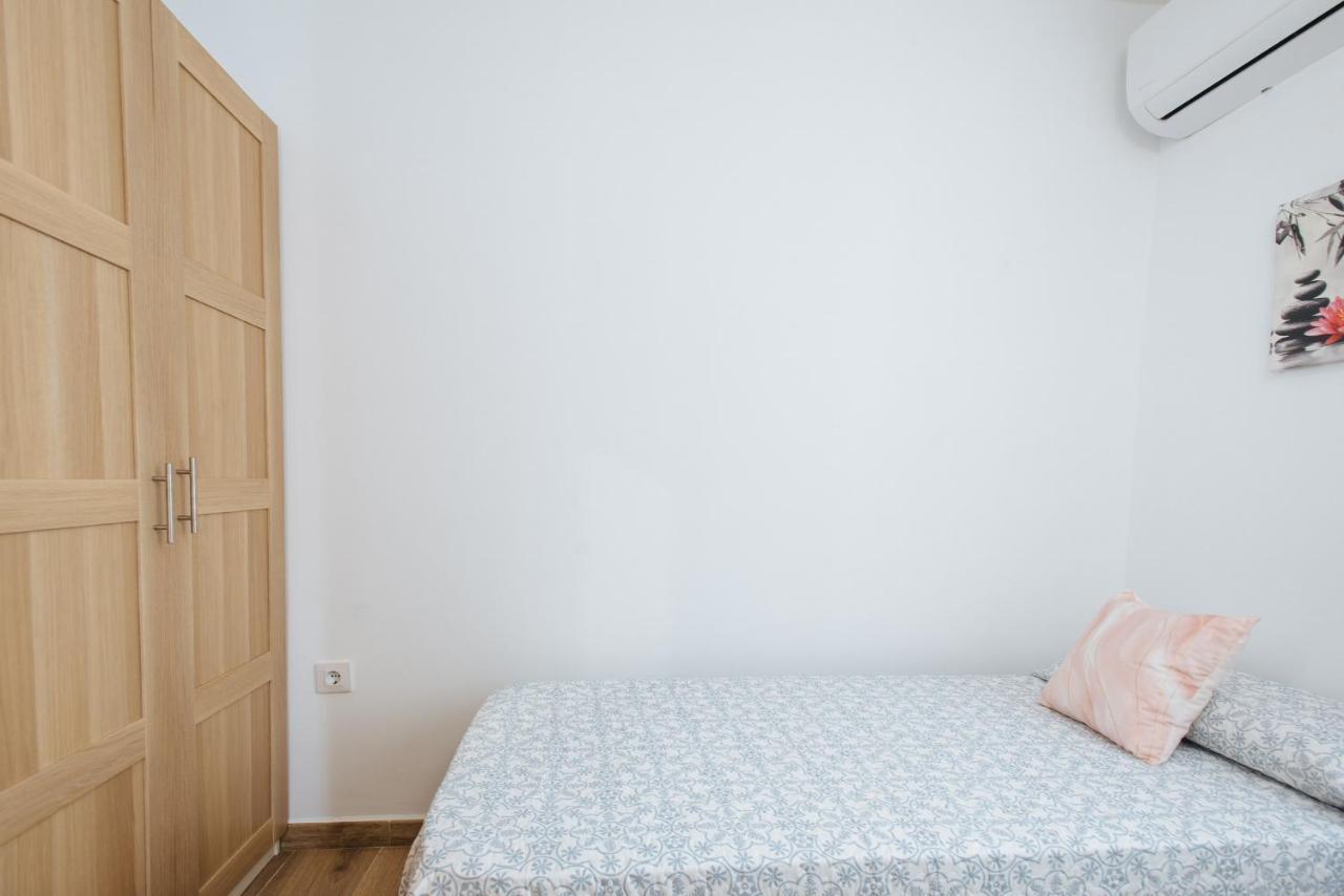 El Apartamento Del Reloj De Sol Sevilla Dış mekan fotoğraf