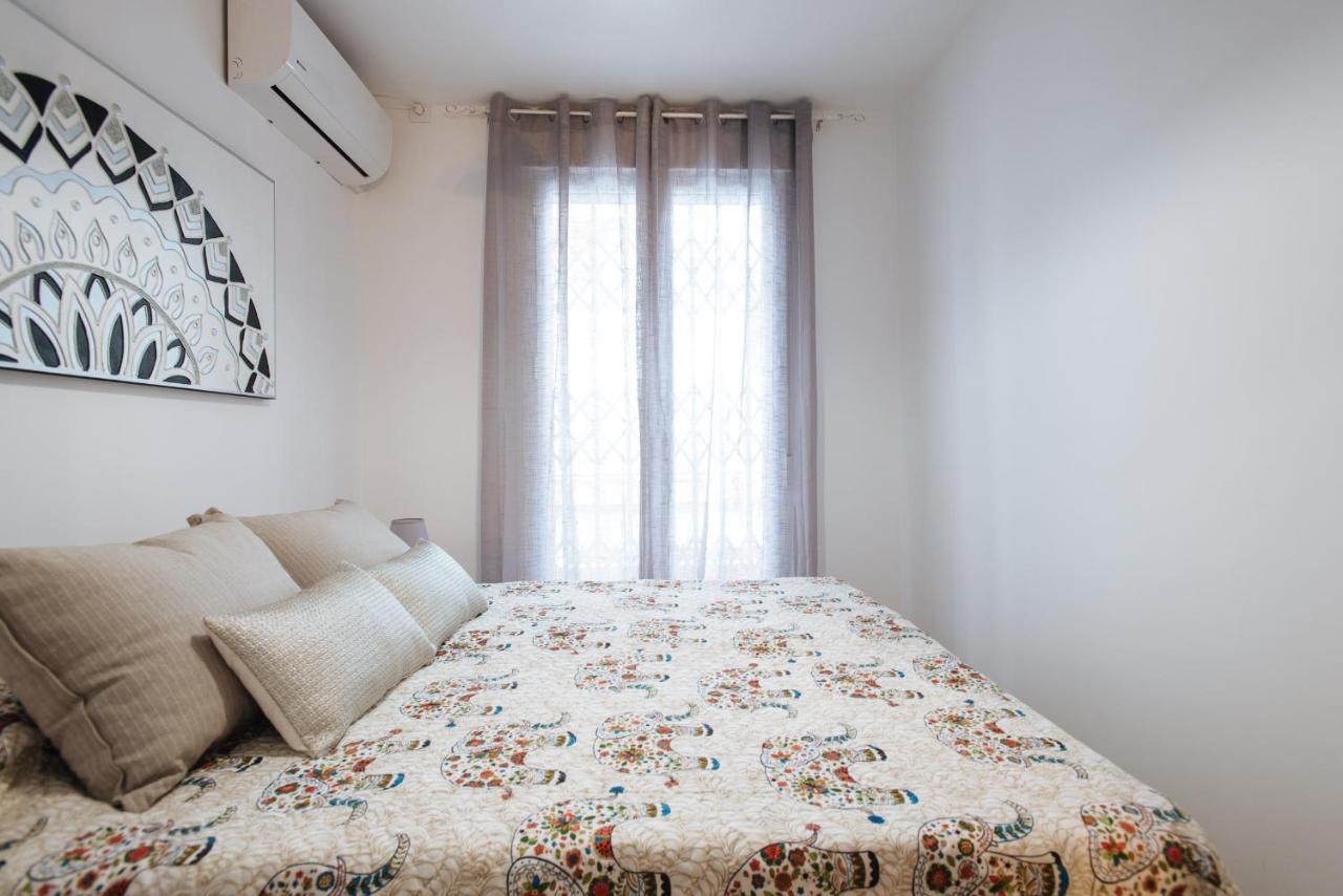 El Apartamento Del Reloj De Sol Sevilla Dış mekan fotoğraf