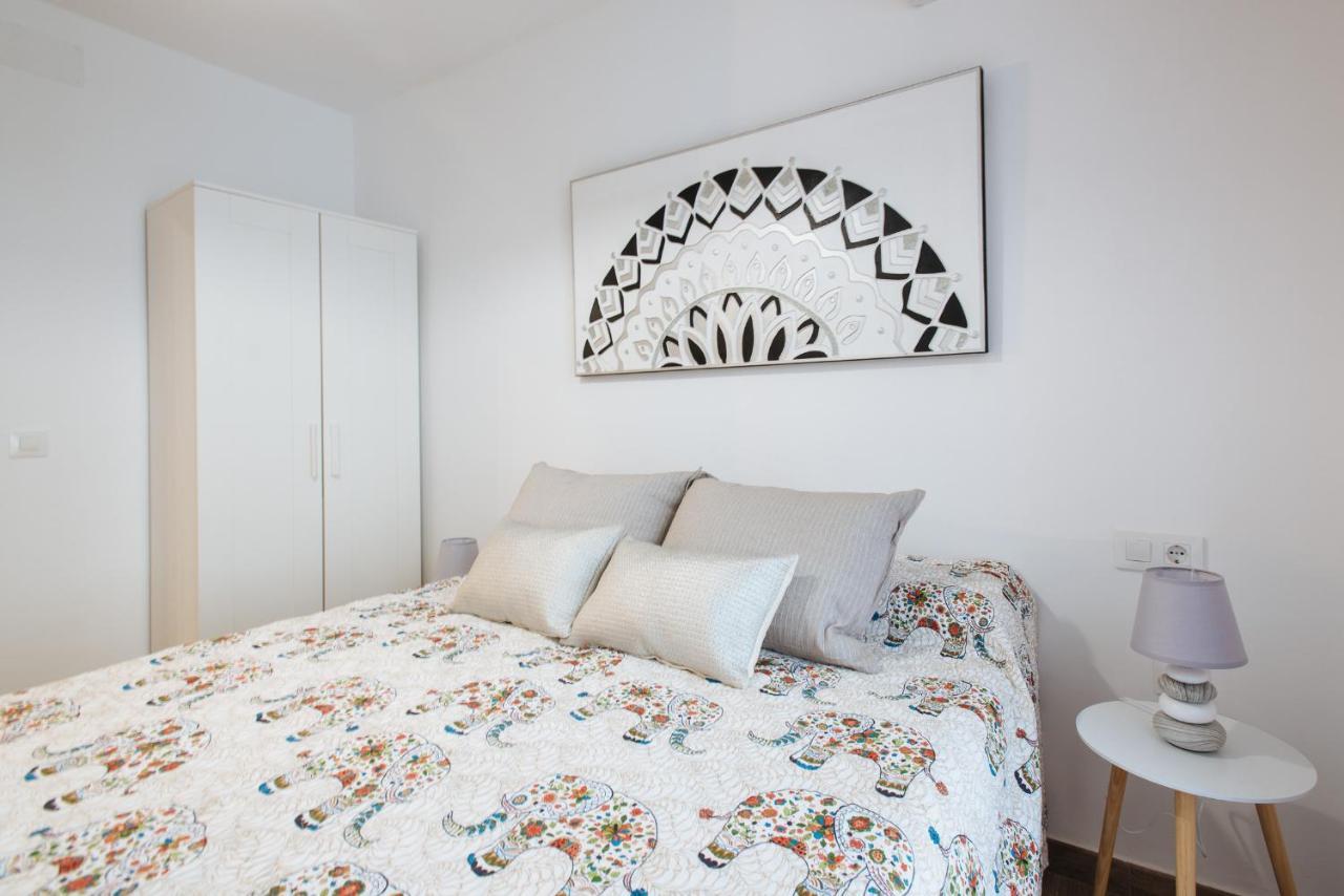 El Apartamento Del Reloj De Sol Sevilla Dış mekan fotoğraf